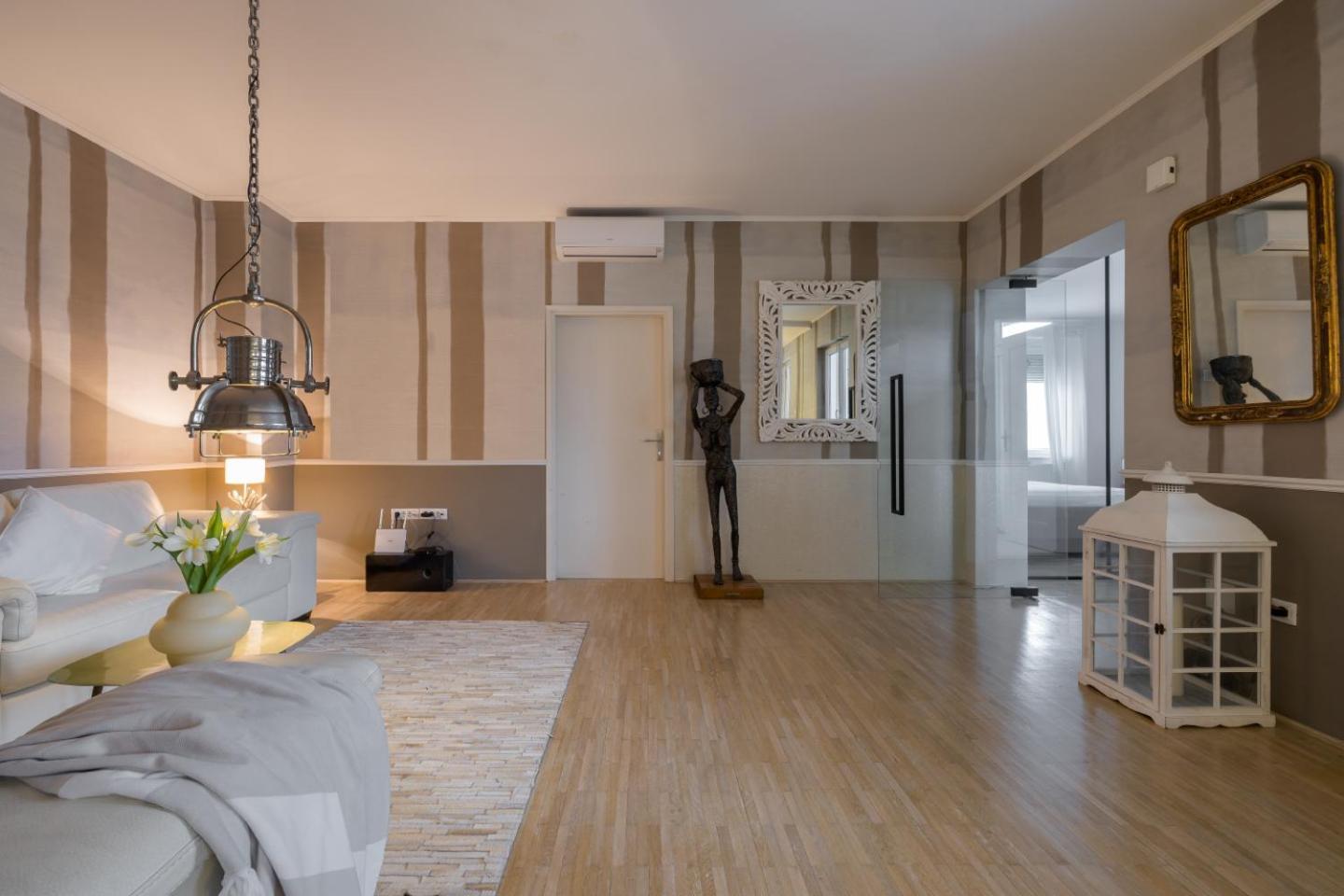 City Central Lublana Zewnętrze zdjęcie